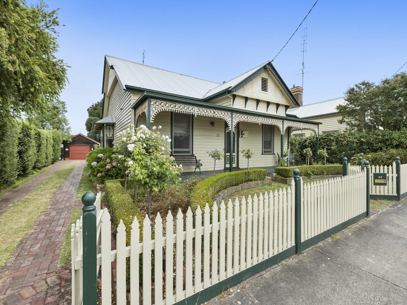 25 Corangamite Street, Colac VIC 3250
