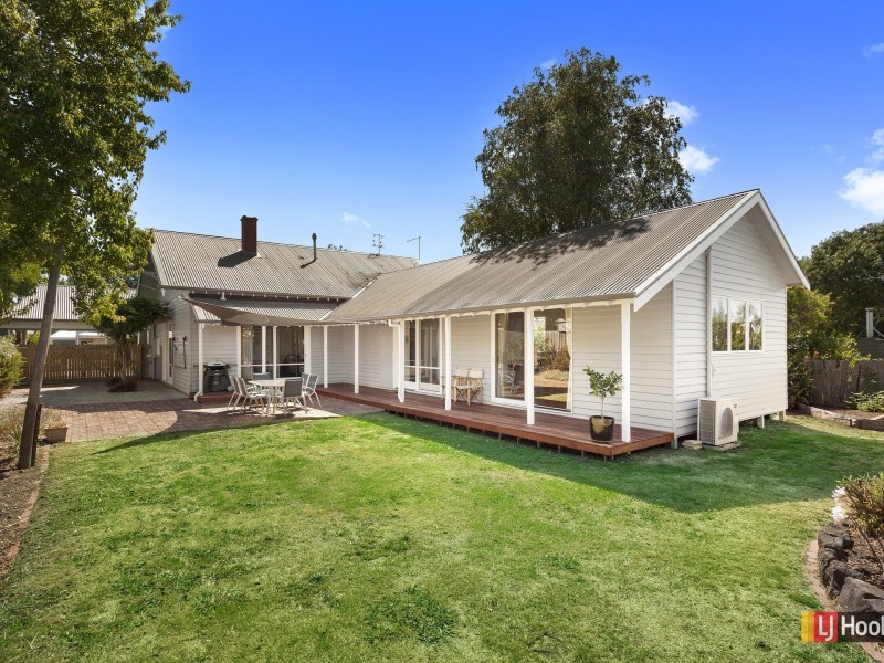 54 Calvert St, Colac VIC 3250