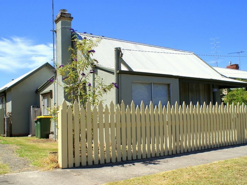 9 Hewitt Street, Colac VIC 3250
