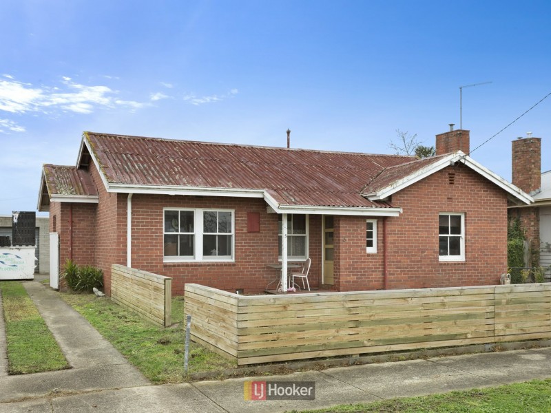 3 Johnstone Cresent, Colac VIC 3250