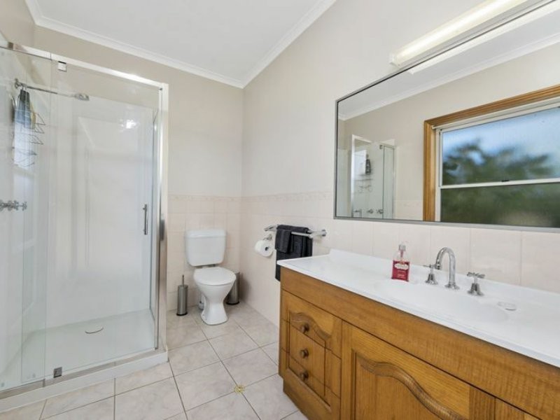 1255 Princes HWY, Nalangil VIC 3249