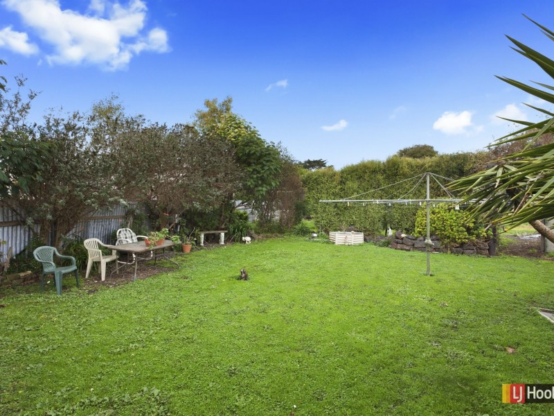 34 Coulston Street, Beeac VIC 3251