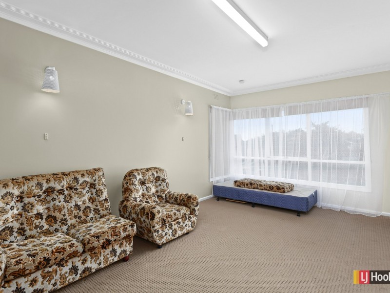 15 Quamby Avenue, Colac VIC 3250