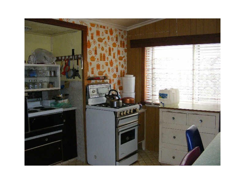 9 Hewitt Street, Colac VIC 3250