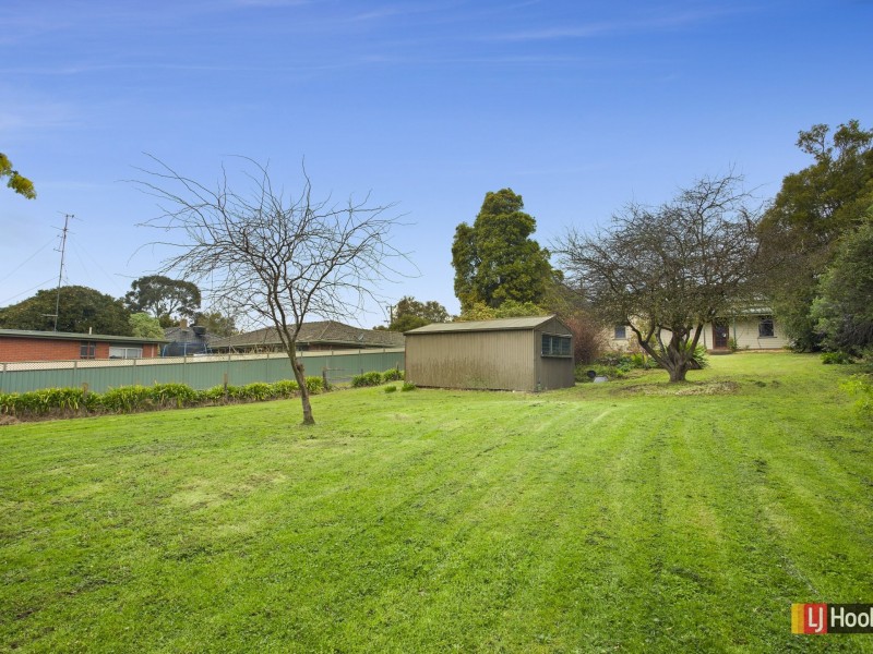 61 Harris Rd, Elliminyt VIC 3250