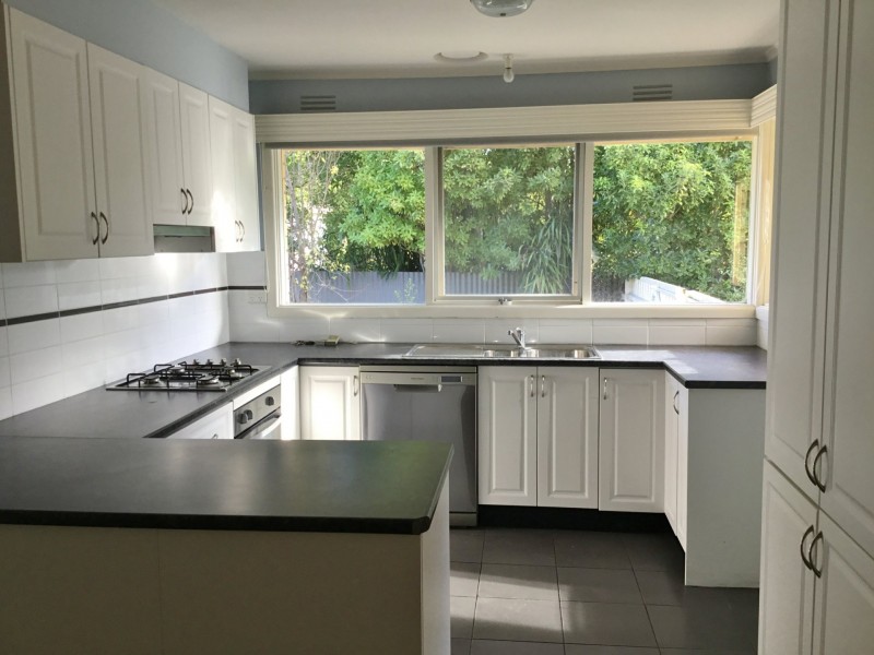 76 Wallace Street, Colac VIC 3250