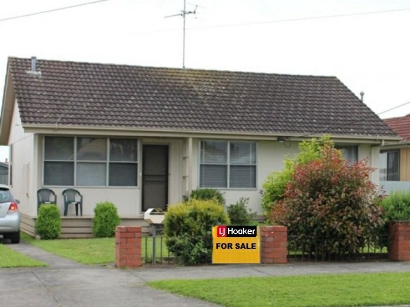 73 Moore Street, Colac VIC 3250