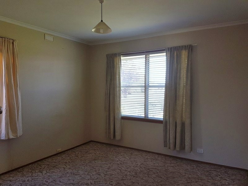 73 Moore Street, Colac VIC 3250