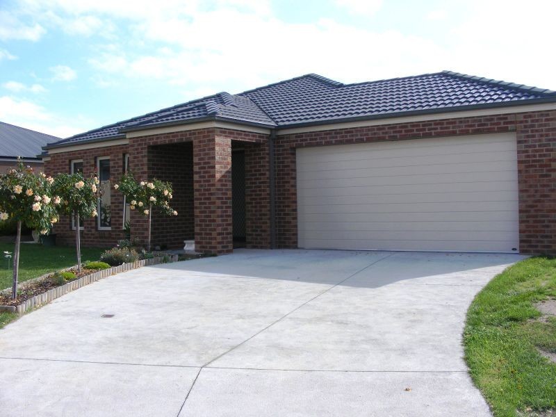 8 Deloraine Court, Elliminyt VIC 3250