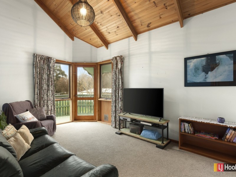 13 Ballagh Street, Elliminyt VIC 3250