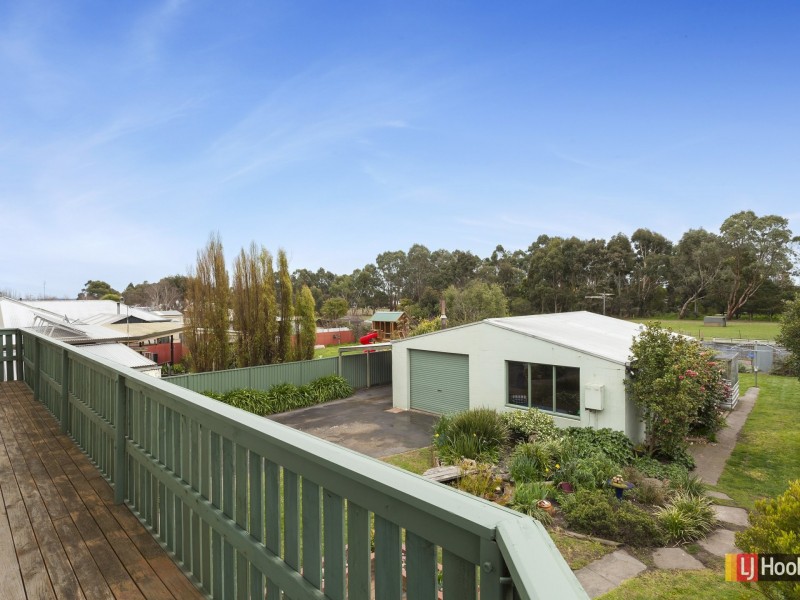 13 Ballagh Street, Elliminyt VIC 3250