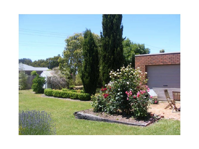 197 Armstrong Street, Colac VIC 3250