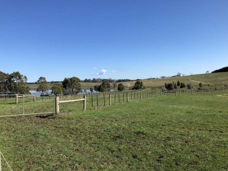 60 Pennyroyal Valley Road, Deans Marsh VIC 3235