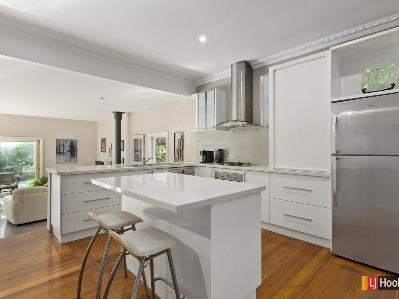 32 McDonald Street, Colac VIC 3250