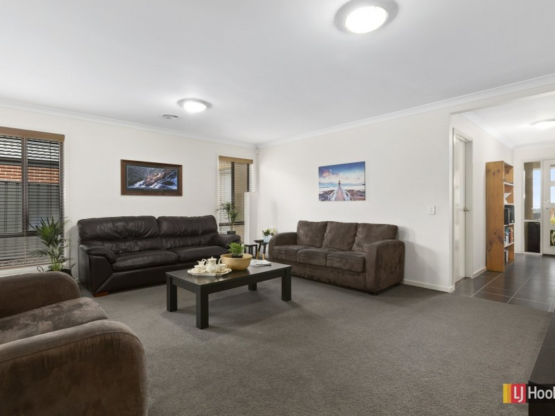 11 Boronia Way, Elliminyt VIC 3250