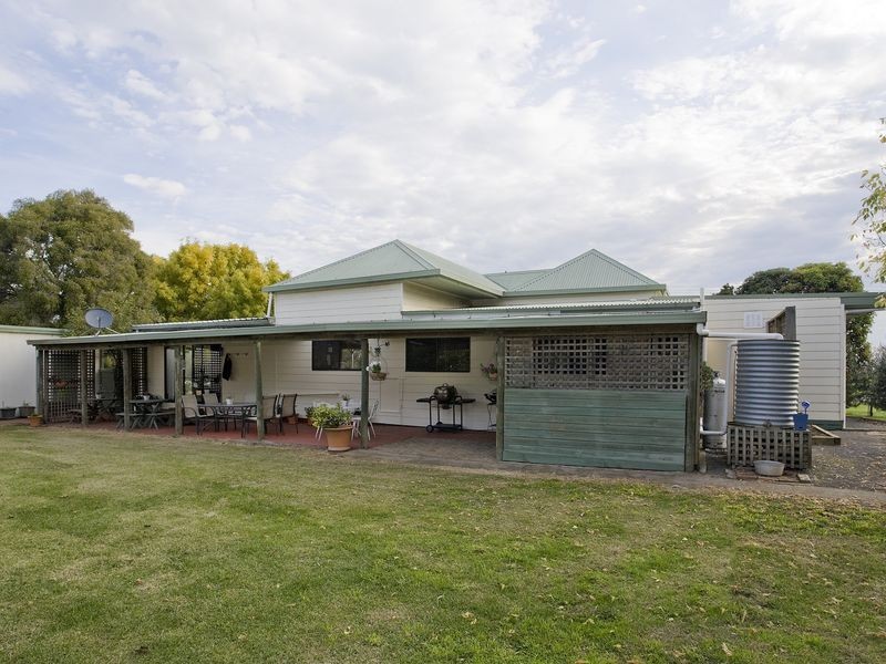 2030 Colac Ballarat Road, Beeac VIC 3251