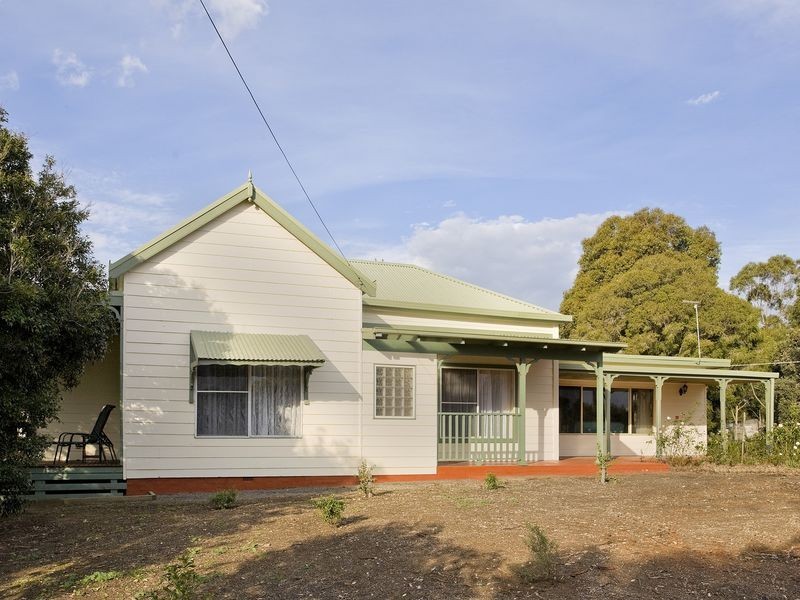 2030 Colac Ballarat Road, Beeac VIC 3251