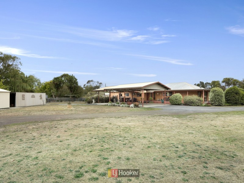 135 Aireys Street, Elliminyt VIC 3250