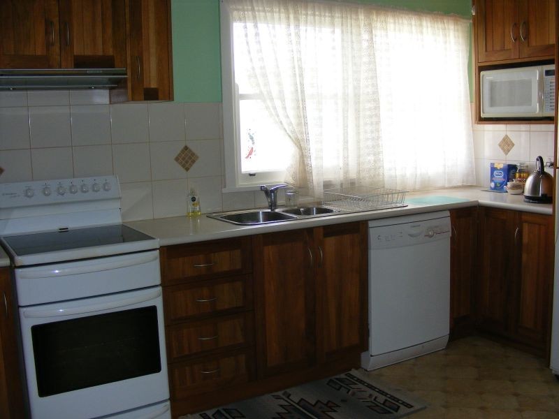 20 Thompson Street, Colac VIC 3250