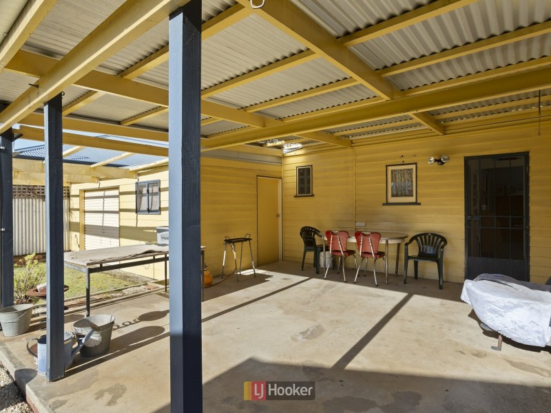 19 Moore Street, Colac VIC 3250