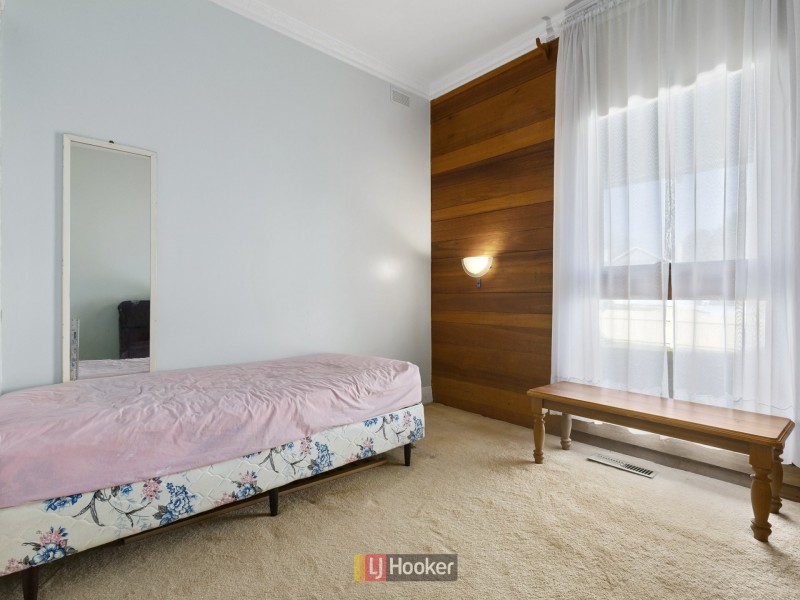 19 Moore Street, Colac VIC 3250