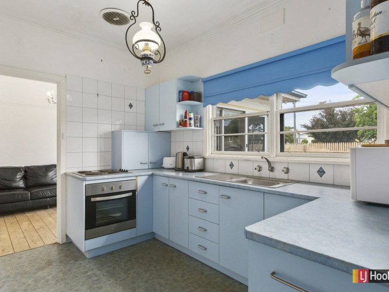 1 Kemp Street, Colac VIC 3250