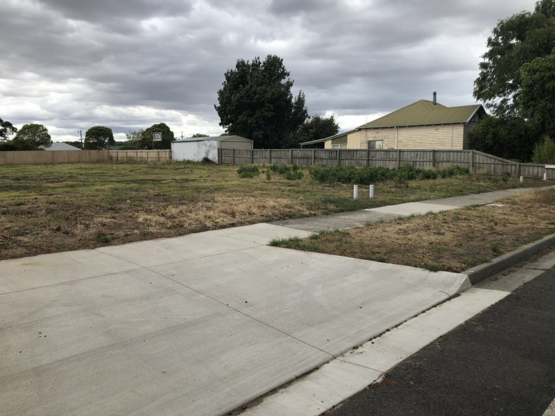 12B Church Street, Colac VIC 3250