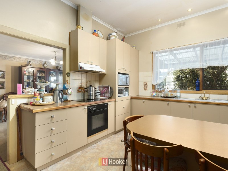 13 McLaughlin Street, Colac VIC 3250