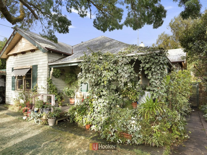 13 McLaughlin Street, Colac VIC 3250