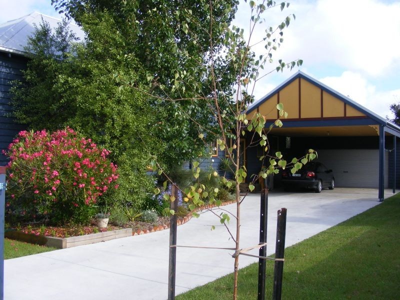 11 Hewitt Street, Colac VIC 3250