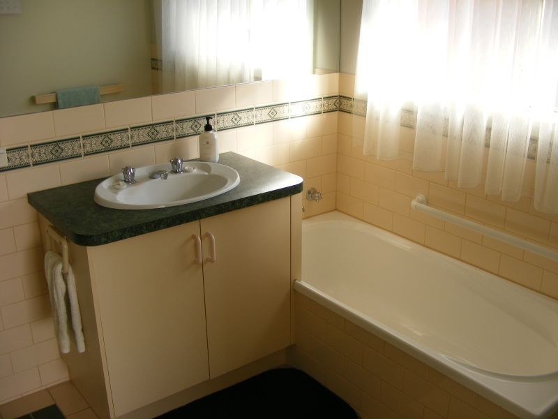 106 Pound Road, Elliminyt VIC 3250