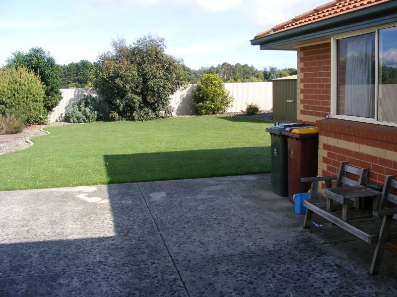106 Pound Road, Elliminyt VIC 3250