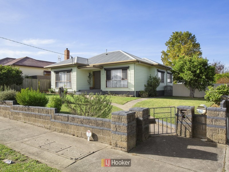 52 Wallace Street, Colac VIC 3250