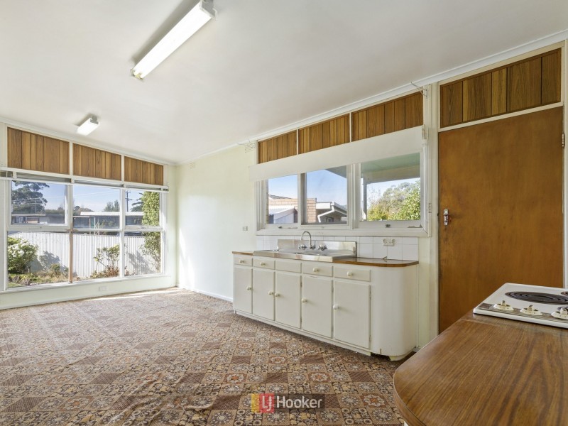 1 Quamby Avenue, Colac VIC 3250