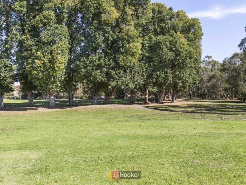 1 Quamby Avenue, Colac VIC 3250