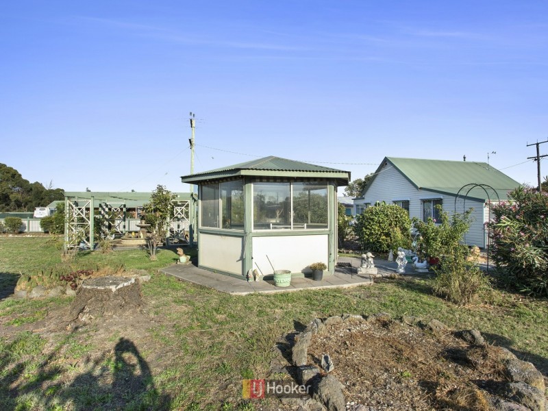 82 Bruce Street, Colac VIC 3250