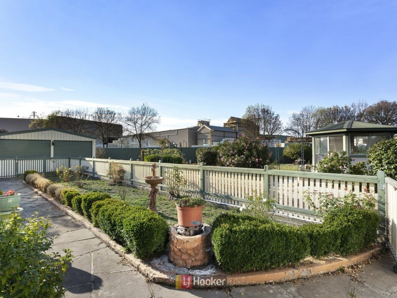82 Bruce Street, Colac VIC 3250