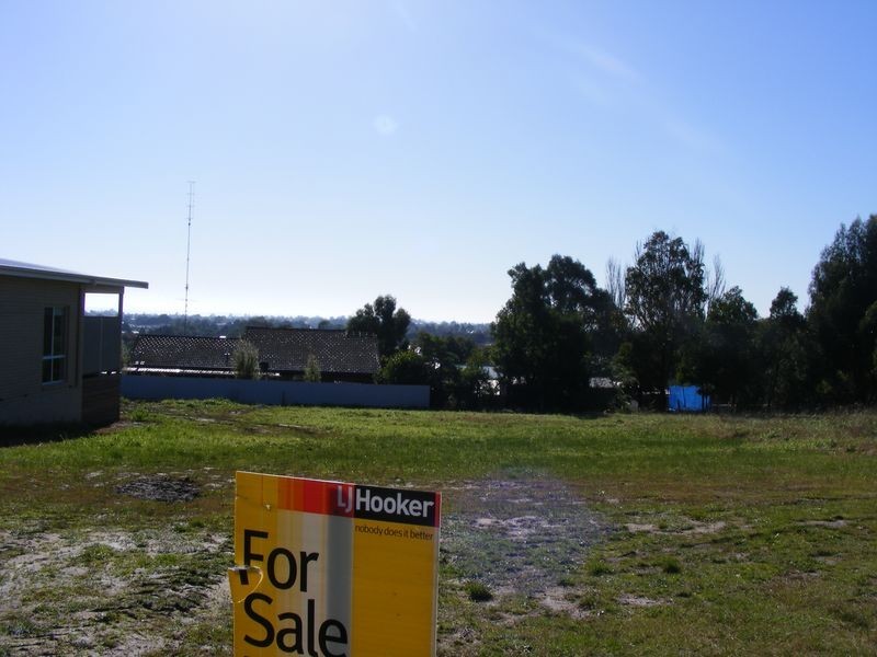 3/ Almond Grove, Elliminyt VIC 3250