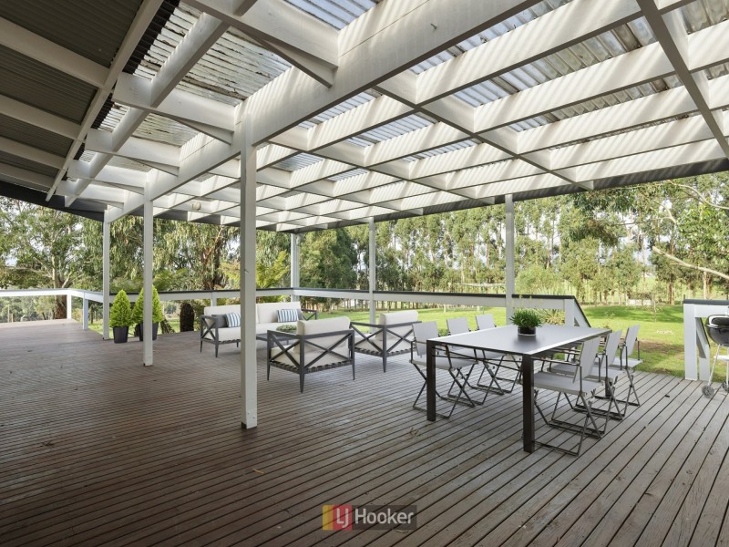 135 Barrys Road, Barongarook West VIC 3249