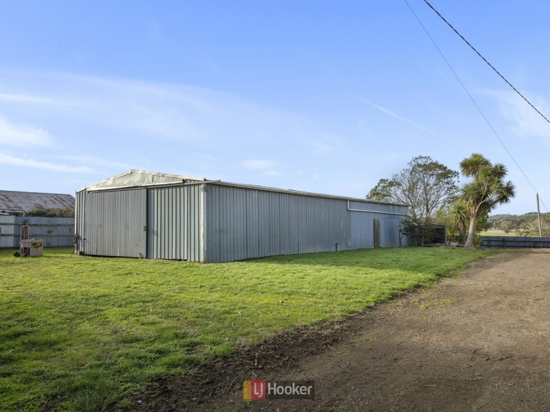 135 Barrys Road, Barongarook West VIC 3249