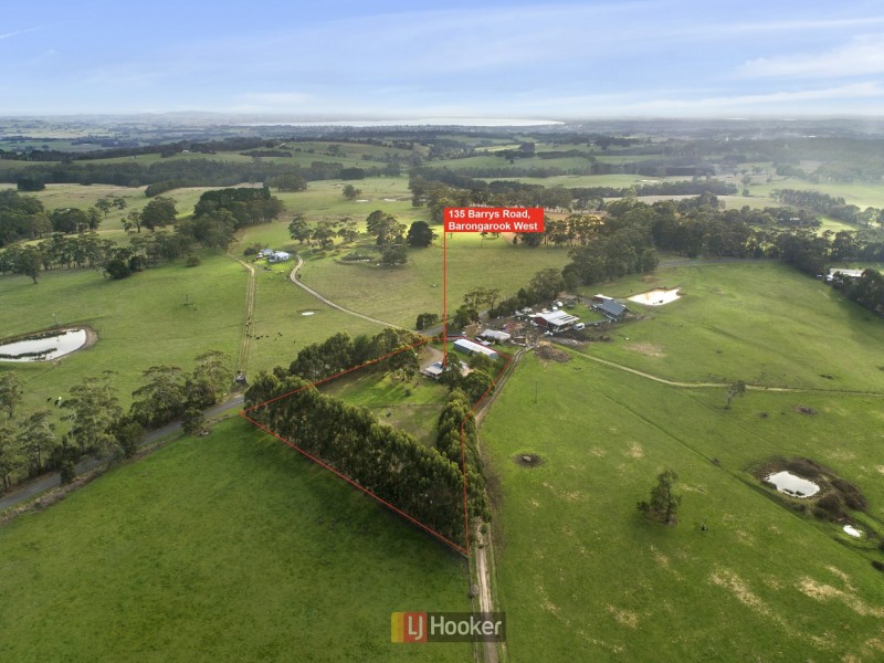 135 Barrys Road, Barongarook West VIC 3249