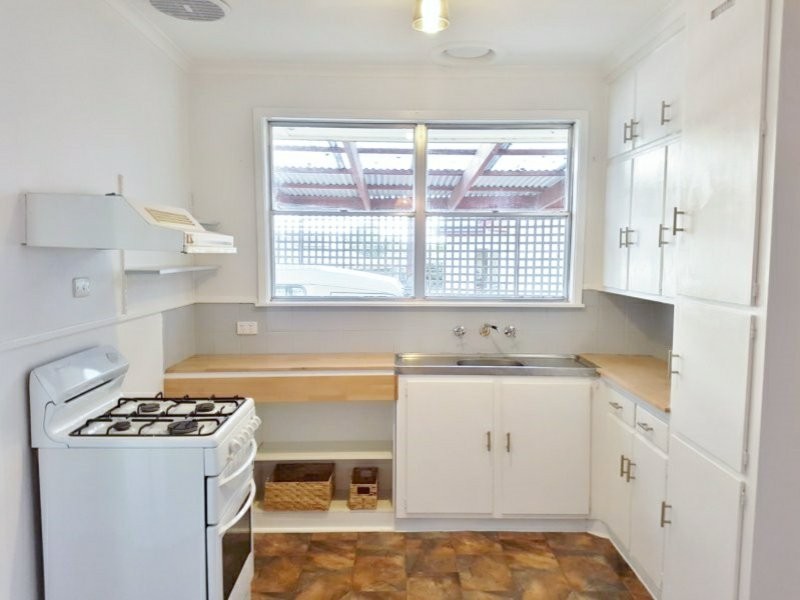 6 Howey Court, Colac VIC 3250