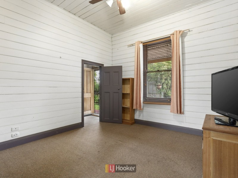 24 Gravesend Street, Colac VIC 3250