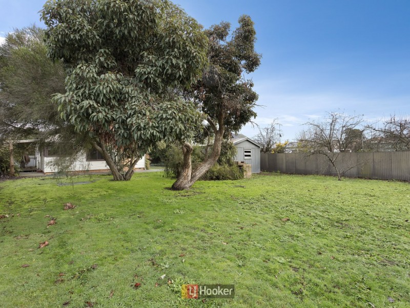 6 Cardell Court, Colac VIC 3250