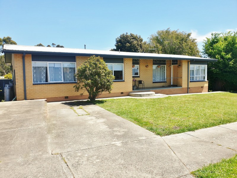 15 Quamby Avenue, Colac VIC 3250
