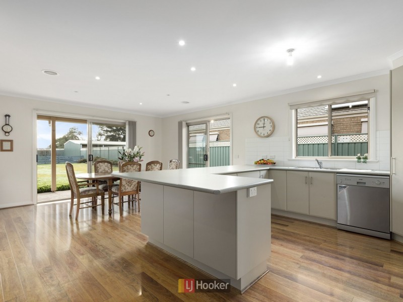 4 Darby Drive, Colac VIC 3250