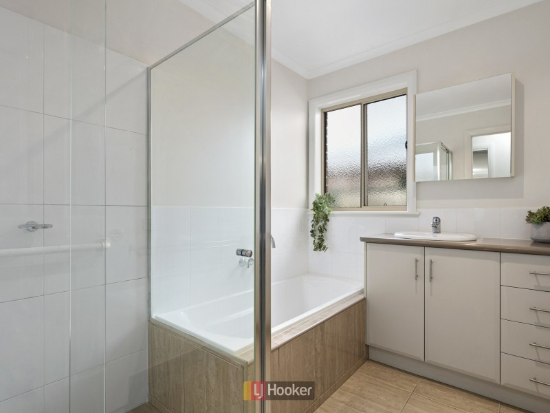 4 Darby Drive, Colac VIC 3250