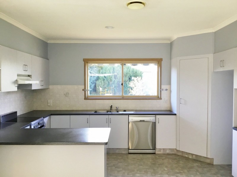 10 Dowling Street, Colac VIC 3250