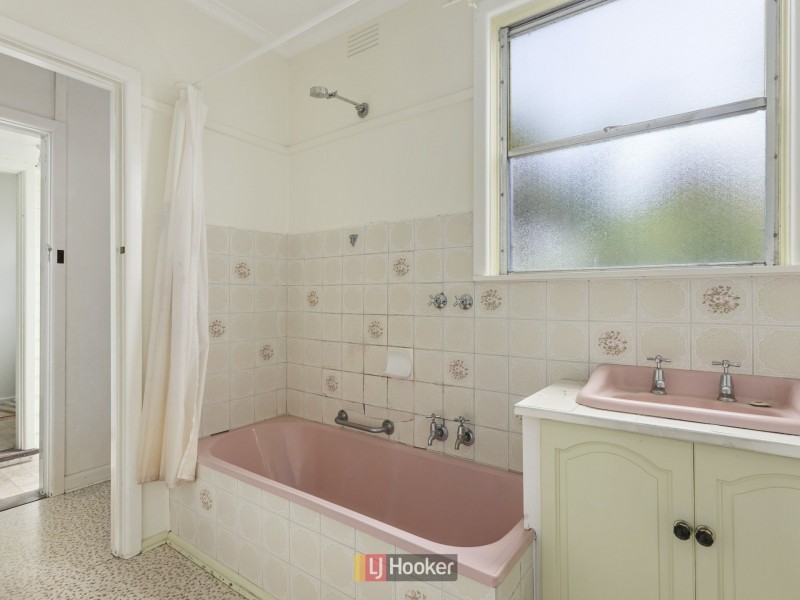 12 McLeod Street, Colac VIC 3250