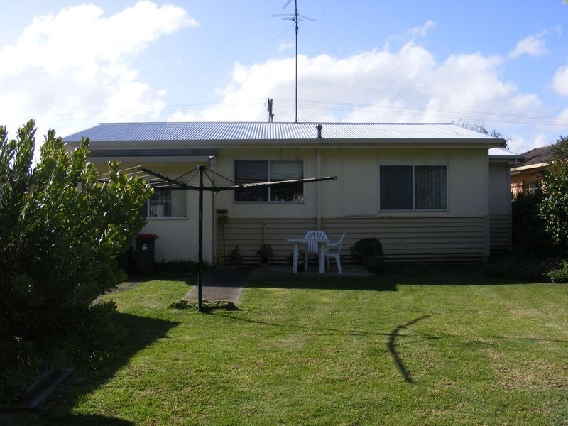 12 Carr Street, Colac VIC 3250